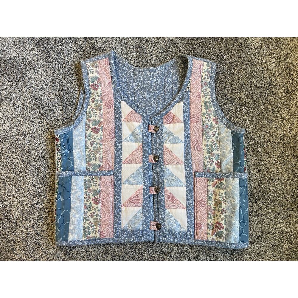 Handmade Granny Chic Women’s Quilted Vest Metal Heart Buttons Sz Small/Medium